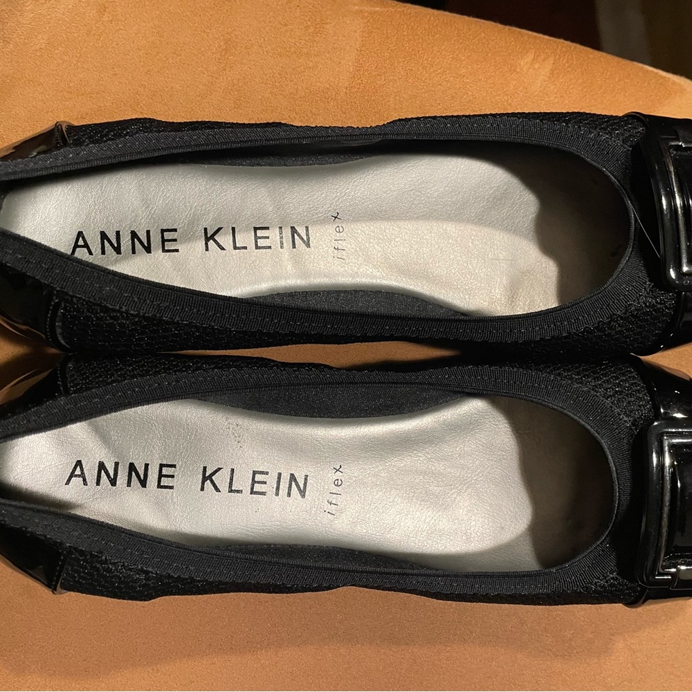 Anne Klein Unice Flat Size 11 black  brand new! I have foot issues - can’t wear